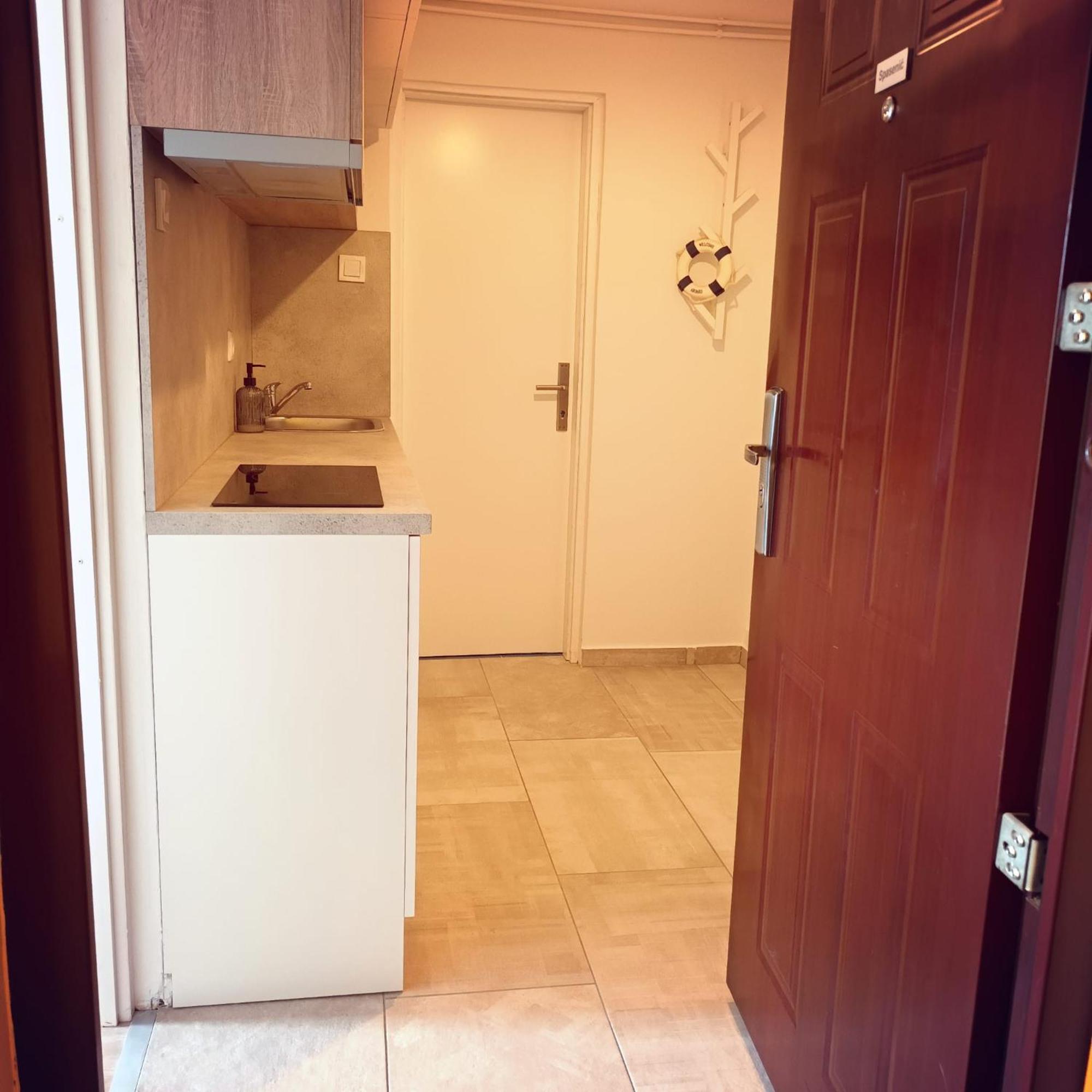 Ferienwohnung Bright And Modern Studio Near City Center Zagreb Exterior foto